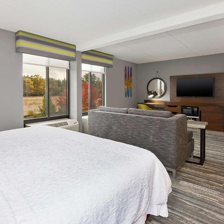 Hampton Inn Traverse City Ngoại thất bức ảnh