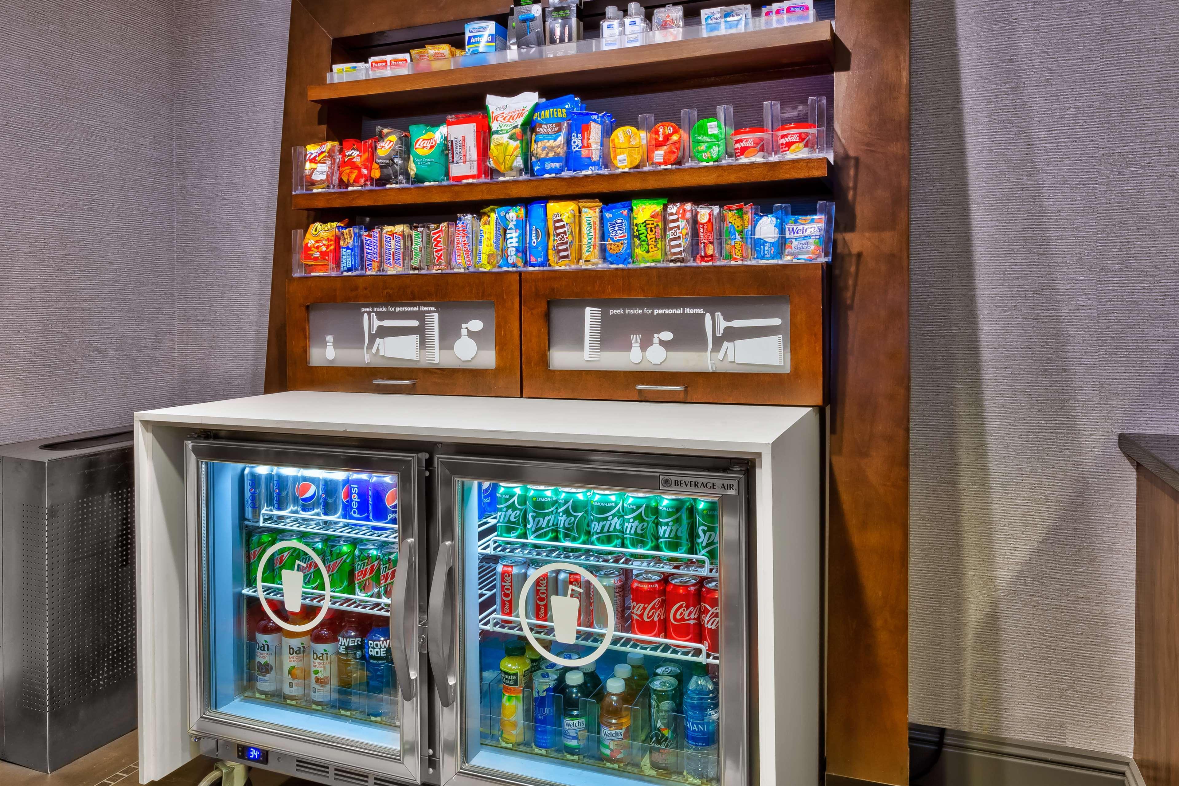 Hampton Inn Traverse City Ngoại thất bức ảnh