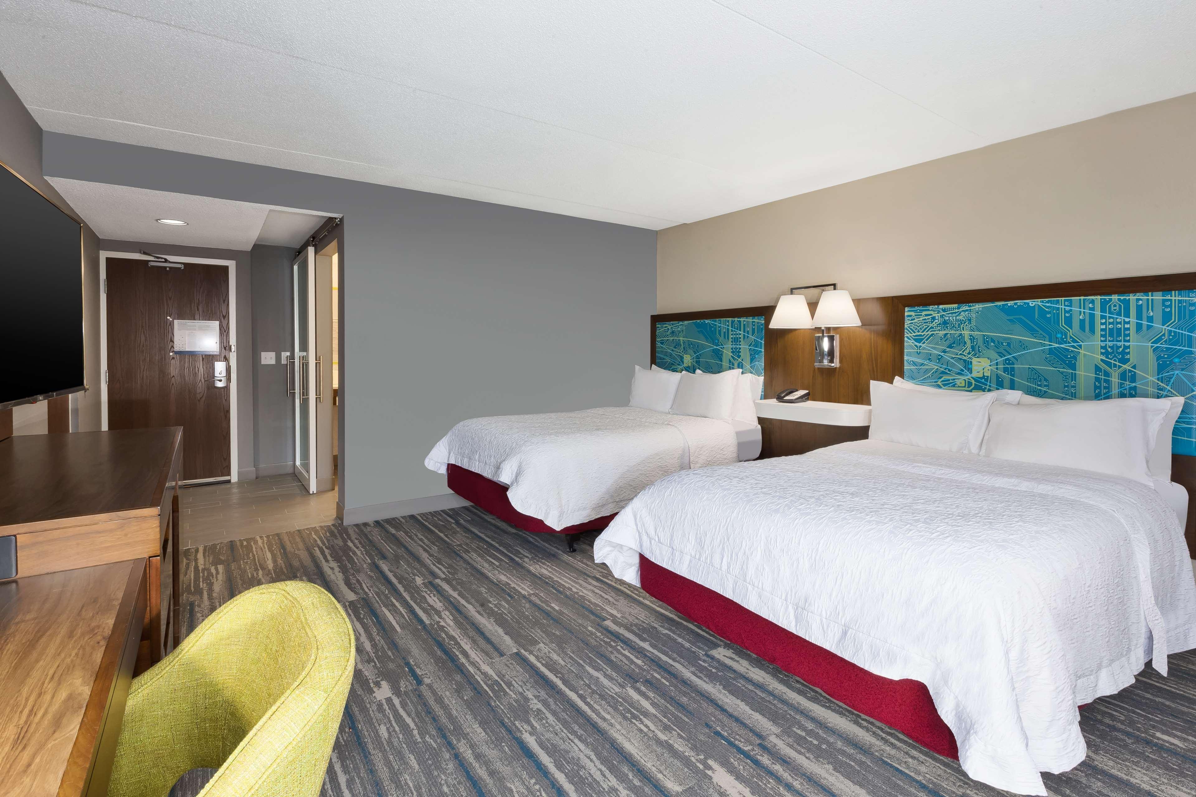 Hampton Inn Traverse City Ngoại thất bức ảnh
