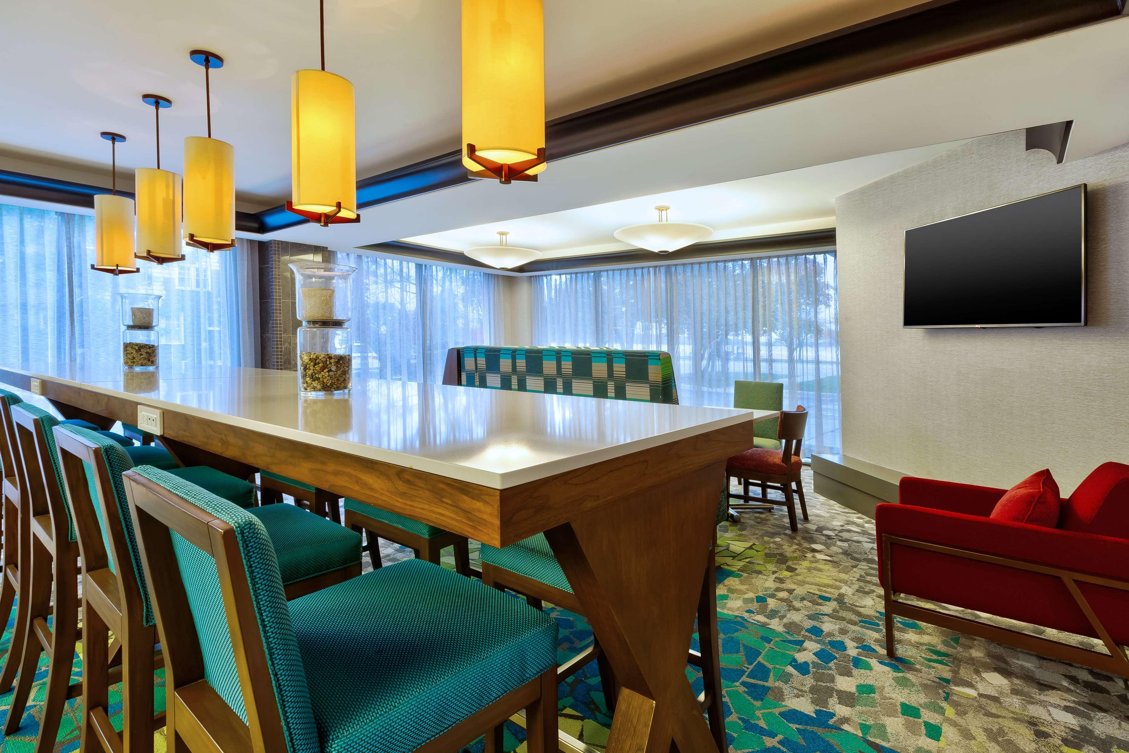 Hampton Inn Traverse City Ngoại thất bức ảnh