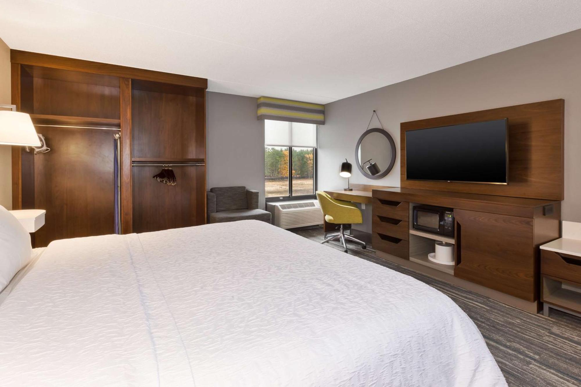 Hampton Inn Traverse City Ngoại thất bức ảnh