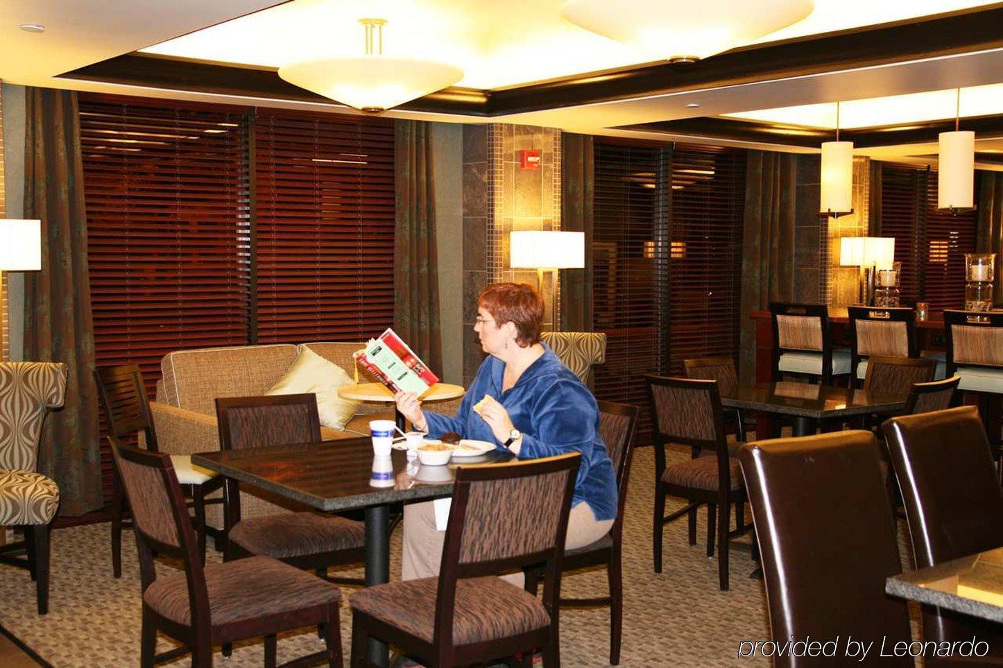Hampton Inn Traverse City Nhà hàng bức ảnh