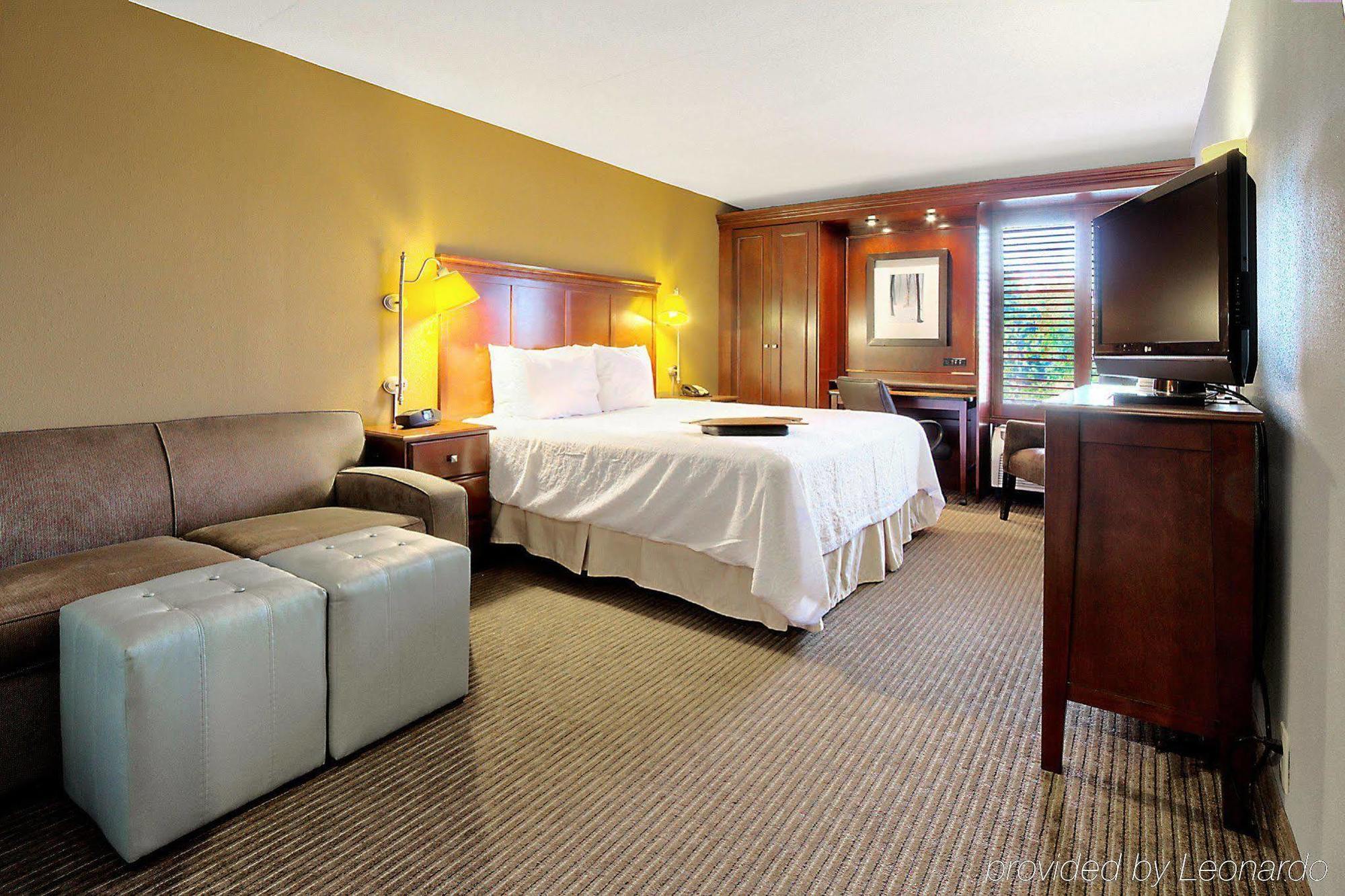 Hampton Inn Traverse City Ngoại thất bức ảnh