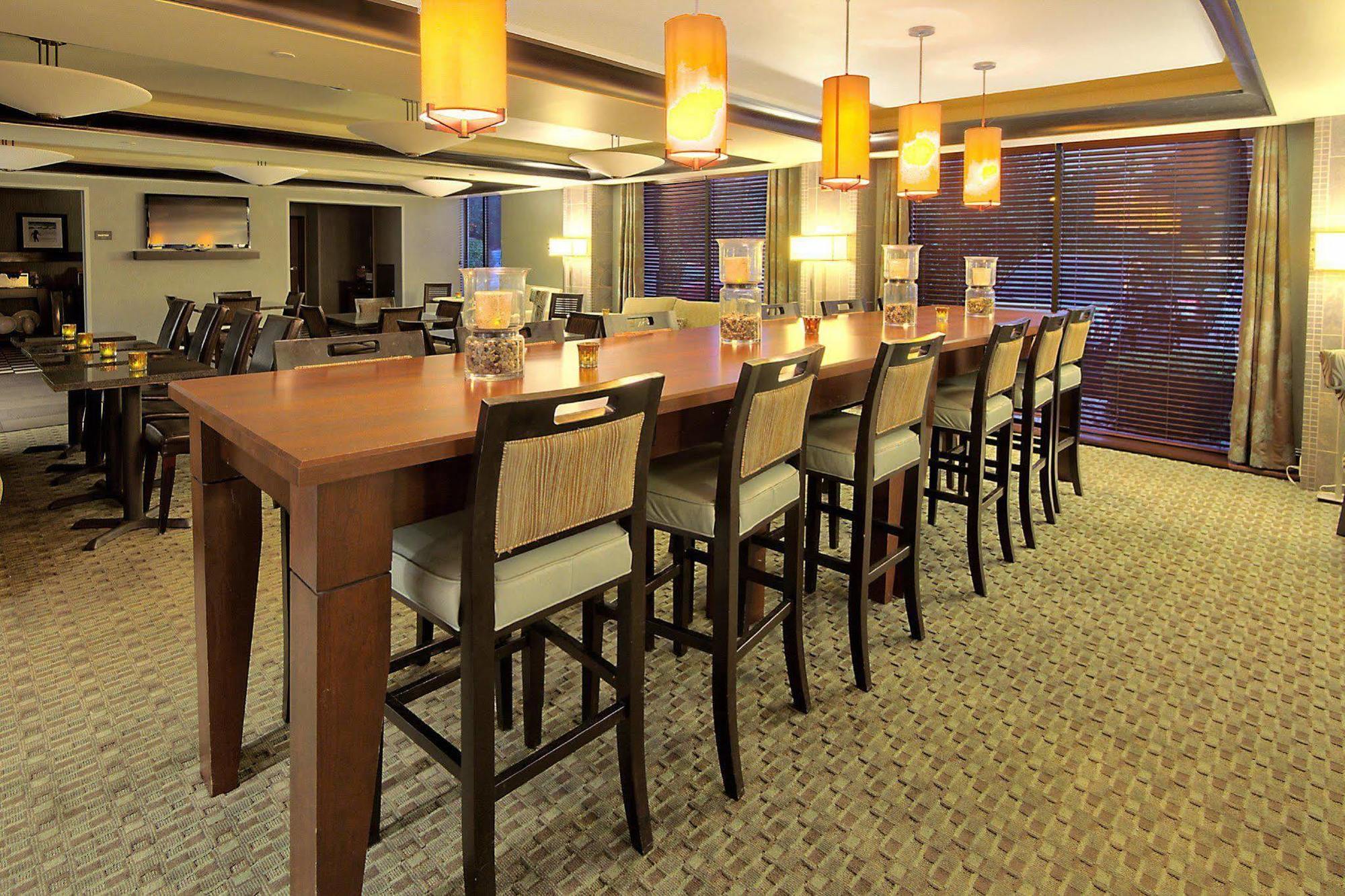 Hampton Inn Traverse City Ngoại thất bức ảnh